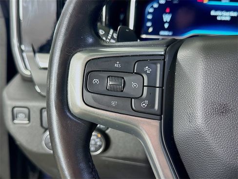 Used 2022 Chevrolet Silverado 1500 RST w/ Convenience Package II image 17