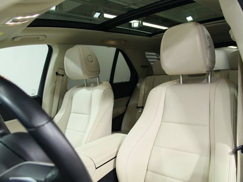 Certified 2024 Mercedes-Benz GLE 450 4MATIC image 7