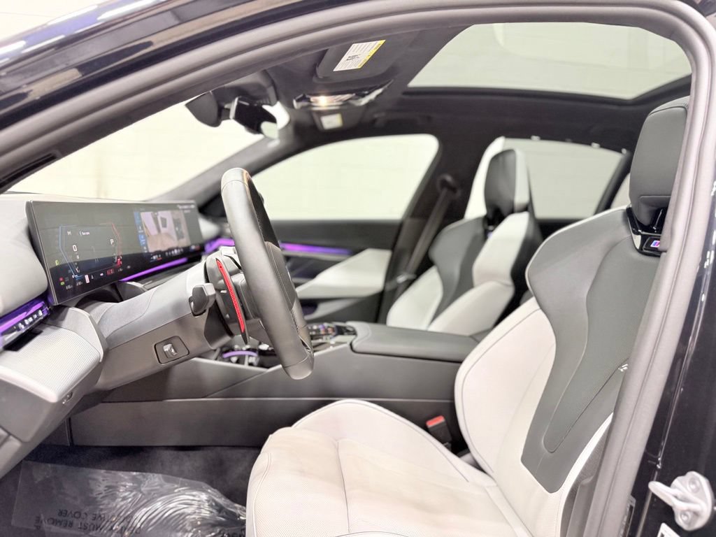 Used 2026 BMW M5 w/ Executive Package AWD/4WD image 41