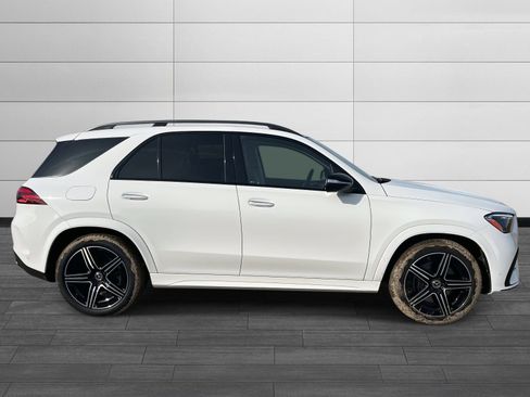 Used 2025 Mercedes-Benz GLE 350 4MATIC image 2