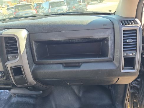 Used 2021 RAM 1500 Tradesman w/ Chrome Appearance Group image 28