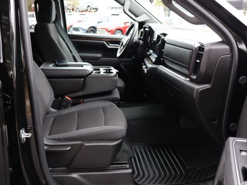 Used 2026 GMC Sierra 1500 Elevation image 25