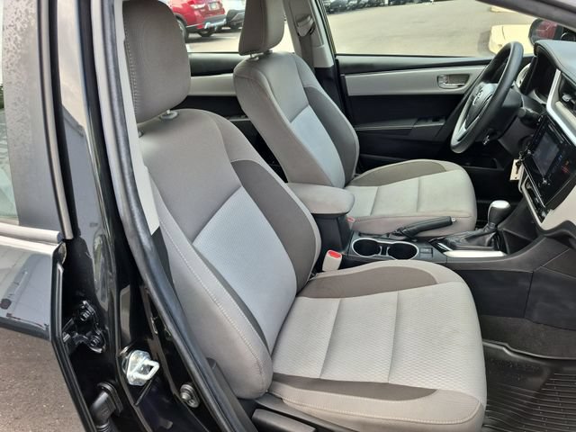 Used 2019 Toyota Corolla LE FWD image 28