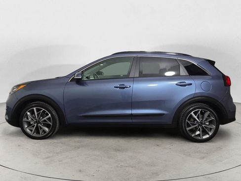Used 2021 Kia Niro Touring image 2