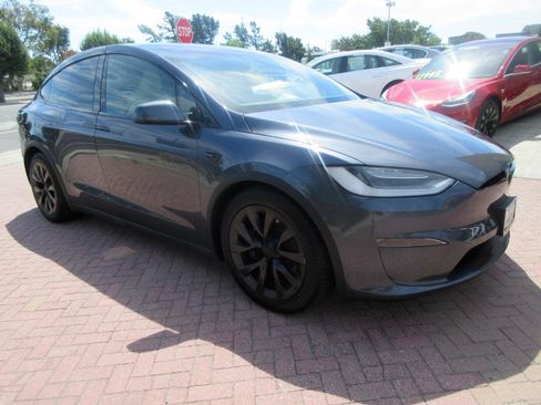 Used 2023 Tesla Model X AWD/4WD image 68