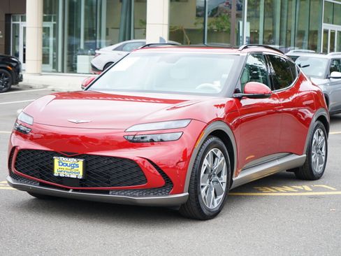 Used 2024 Genesis GV60 RWD image 1