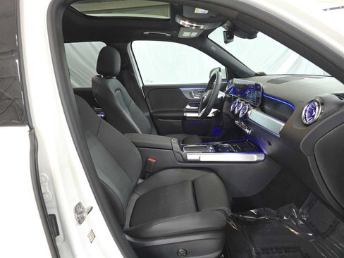 Certified 2026 Mercedes-Benz GLB 250 4MATIC image 10