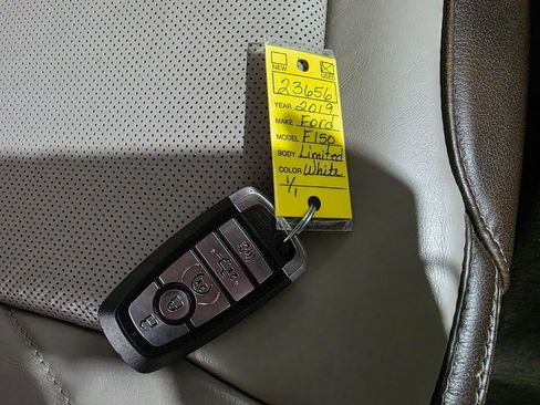 Used 2019 Ford F150 Limited image 47