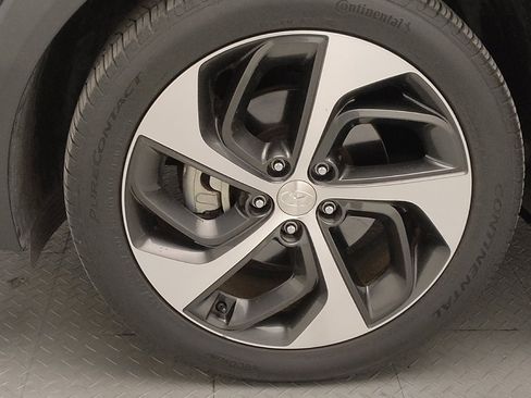 Used 2017 Hyundai Tucson Limited w/ Limited Ultimate Package 03 FWD image 31