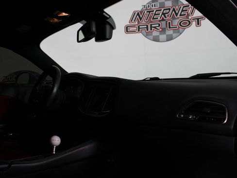 Used 2017 Dodge Challenger SRT Hellcat image 11