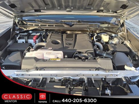 New 2026 Toyota Tundra SR image 10