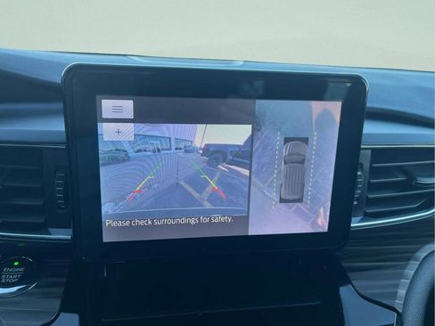 Used 2021 Ford Explorer Limited w/ Equipment Group 301A image 45