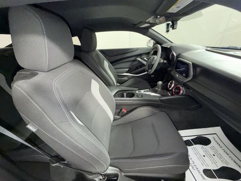 Used 2020 Chevrolet Camaro LT w/ 1LE Track Performance Package image 25