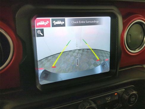 Used 2021 Jeep Gladiator Rubicon image 13