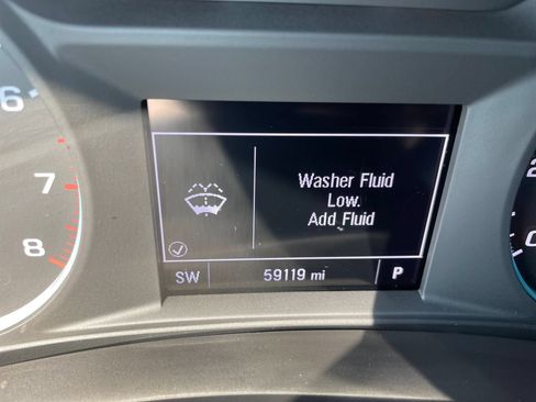 Used 2022 Chevrolet Malibu LT FWD image 22