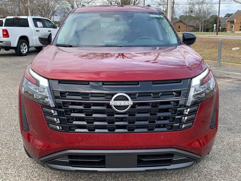 New 2026 Nissan Pathfinder SV image 3