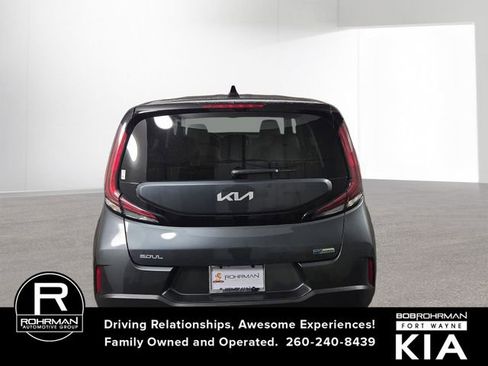 Certified 2023 Kia Soul EX image 8