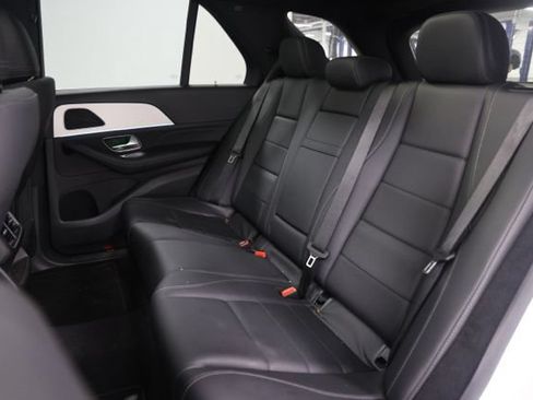 Used 2024 Mercedes-Benz GLE 350 4MATIC image 35