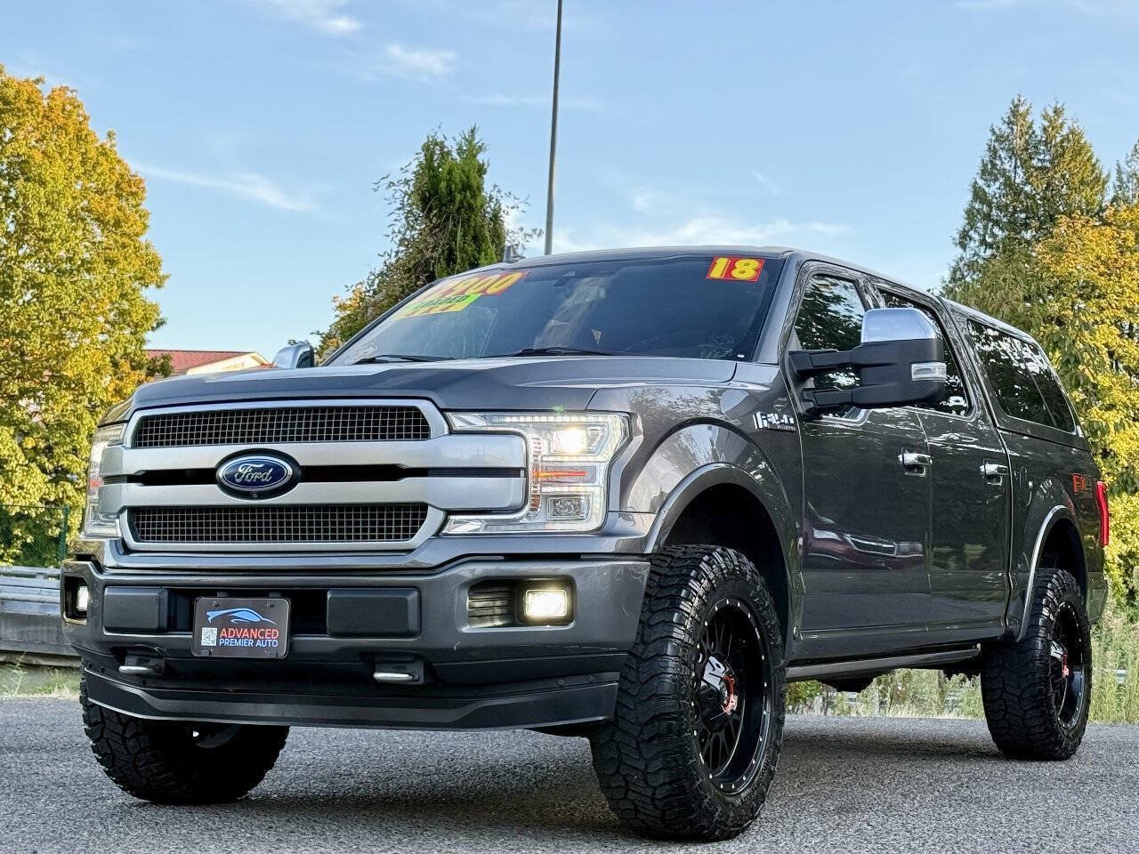 Used 2018 Ford F150 Platinum w/ Equipment Group 701A Luxury AWD/4WD image 1