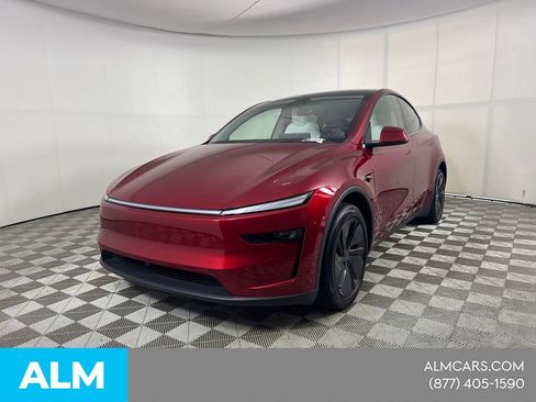 Used 2026 Tesla Model Y Long Range AWD/4WD image 1