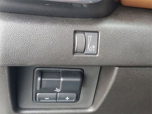 Used 2024 GMC Canyon AT4 w/ Canyon Safety Plus Package image 20