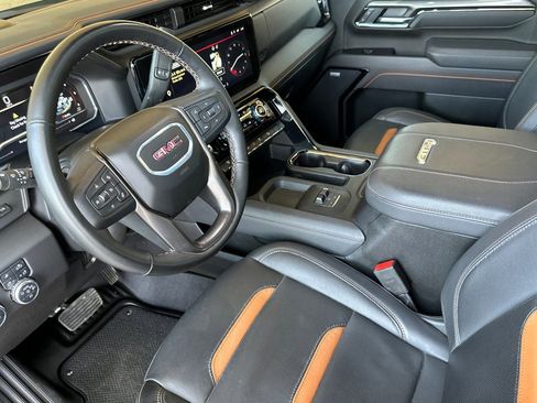 Certified 2025 GMC Sierra 2500 AT4 w/ AT4 Premium Plus Package AWD/4WD image 10