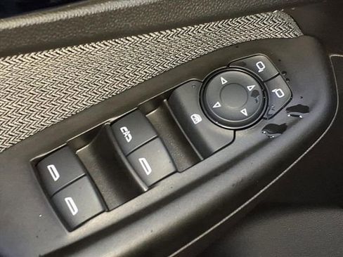 Used 2023 Chevrolet TrailBlazer LT w/ Convenience Package image 16