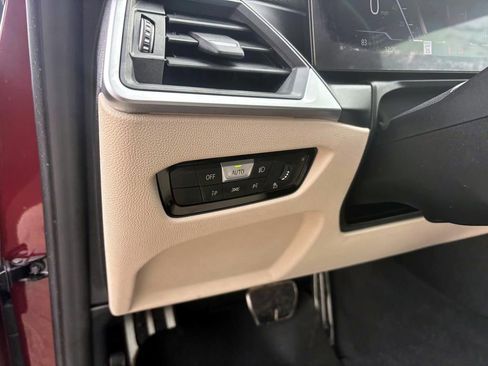 Used 2024 BMW 440i xDrive Convertible w/ Premium Package image 14