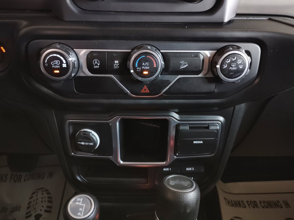 Used 2020 Jeep Wrangler Unlimited Sport AWD/4WD image 33