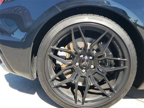 Used 2025 Chevrolet Corvette Z06 w/ Battery Protection Package image 10