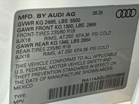 Used 2025 Audi Q5 Premium AWD/4WD image 29