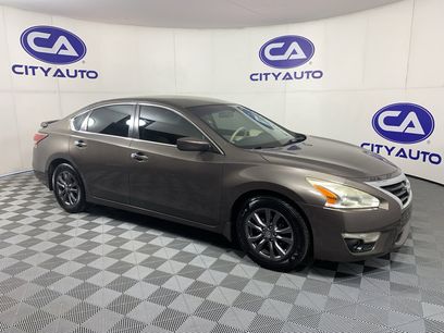 Used 2015 Nissan Altima 2.5 S w/ Sport Value Package