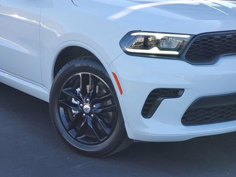 Certified 2024 Dodge Durango GT RWD image 3