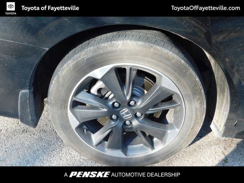 Used 2024 Honda Odyssey Elite image 9