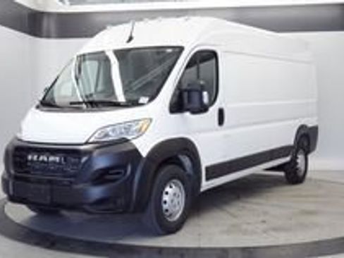 Used 2023 RAM ProMaster 2500 FWD image 1