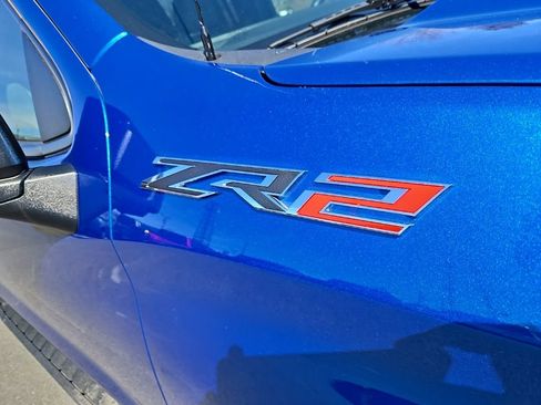 Used 2022 Chevrolet Silverado 1500 ZR2 w/ Technology Package image 10