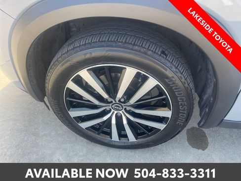 Used 2023 Nissan Pathfinder Platinum w/ Cargo Package AWD/4WD image 13