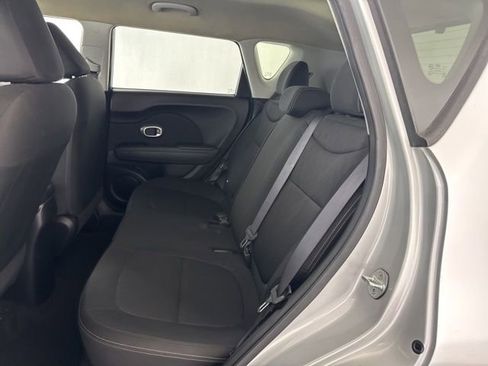Used 2015 Kia Soul image 27