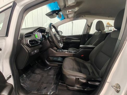 Used 2023 Chevrolet Bolt LT w/ Driver Confidence Package FWD image 24