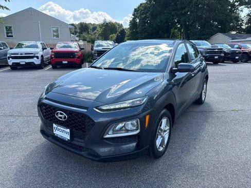 Used 2019 Hyundai Kona SE AWD/4WD image 2