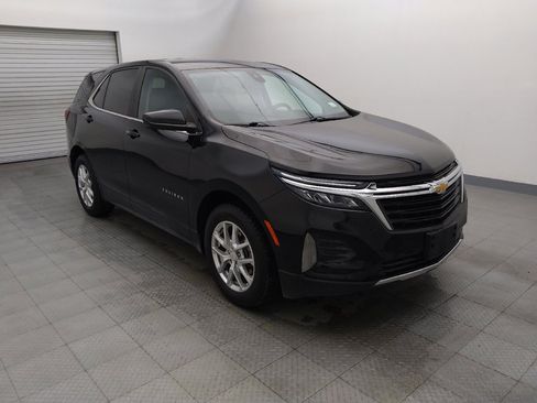 Used 2022 Chevrolet Equinox LT w/ Driver Convenience Package image 13