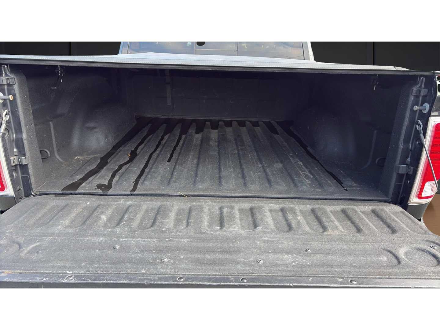 Used 2018 RAM 1500 Laramie Longhorn w/ Cold Weather Group AWD/4WD image 20