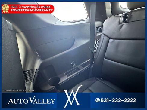 Used 2022 Ford Explorer King Ranch w/ Premium Technology Package image 53
