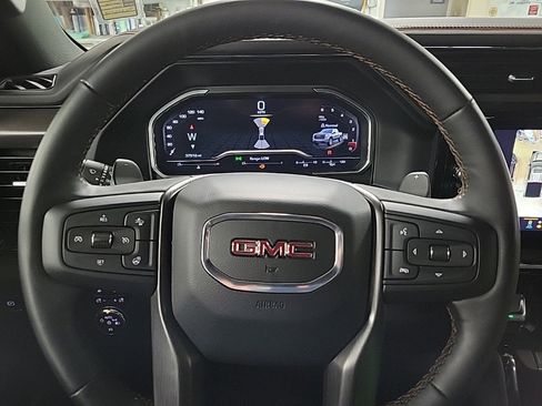 Used 2023 GMC Sierra 1500 AT4 w/ AT4 Premium Package image 15