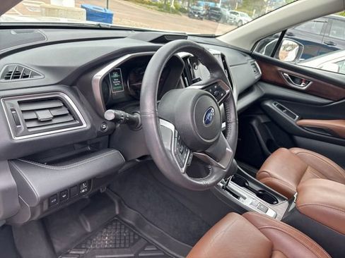 Used 2023 Subaru Ascent Touring AWD/4WD image 8
