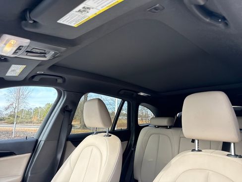 Used 2021 BMW X1 sDrive28i image 25