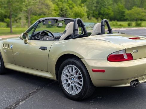 Used 2001 BMW Z3 2.5i RWD image 11