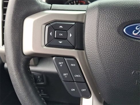 Certified 2018 Ford F150 Lariat image 20