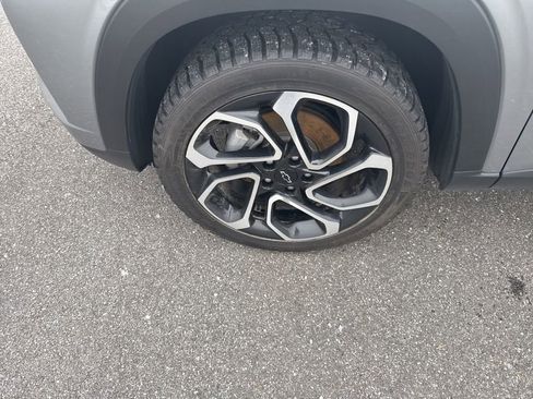 Used 2025 Chevrolet Trax RS w/ Driver Confidence Package image 10