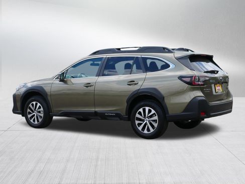 Certified 2024 Subaru Outback Premium AWD/4WD image 5